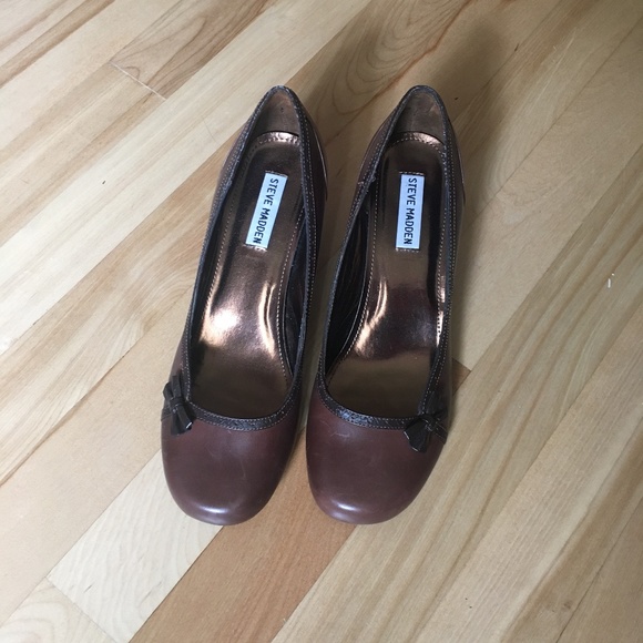 Steve Madden Vanessa heels brown with cute bow in front size 8.5 - Picture 2 of 5